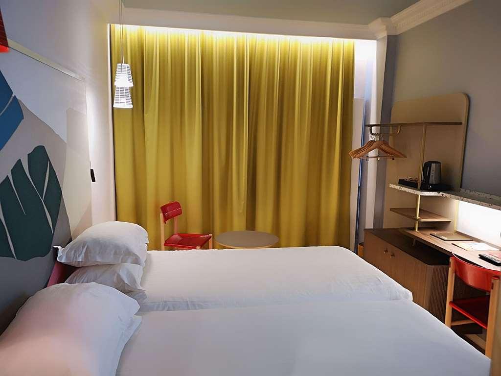 De La Paix Hotel 3*